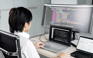 佳木斯 api php源码,下载的php源码怎么运行呢？